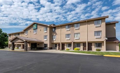 Quality Inn & Suites