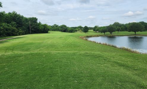 Country View Golf Course 240 W Belt Line Rd, Lancaster Texas 75146