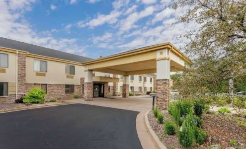 Comfort Inn & Suites Black River Falls I-94