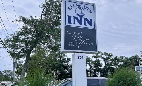 Falmouth Inn