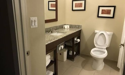 Comfort Suites Plymouth Near Us-30