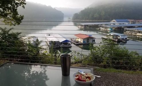 Powell Valley Resort