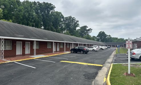 Economy 7 Inn- Hampton
