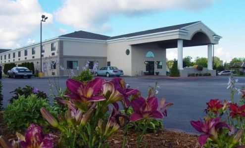 Comfort Inn Ludington near US-10