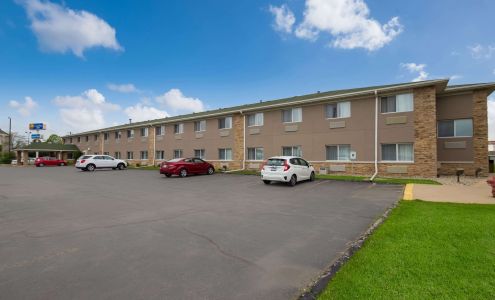 Quality Inn & Suites Green Bay - Ashwaubenon