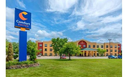 Comfort Suites Near Route 66