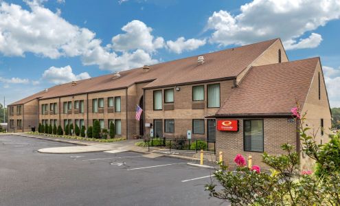 Econo Lodge & Suites