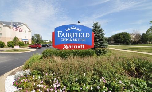 Fairfield by Marriott Inn & Suites Chicago St. Charles