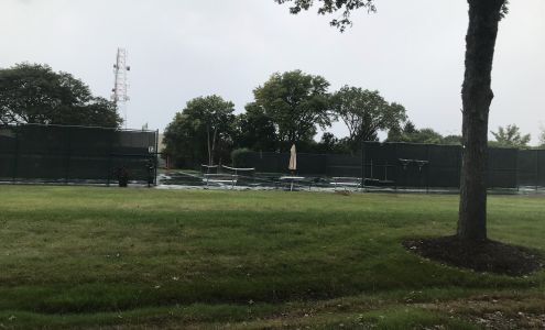 Tennaqua Swim & Racquet Club