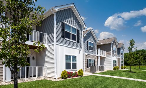 Arbors At Turnberry Apartments