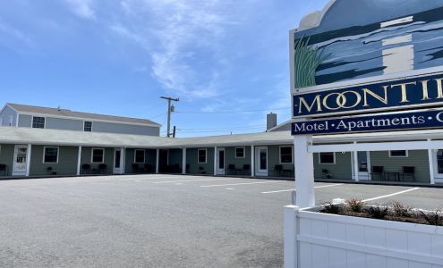 Moontide Motel, Cabins, and Apartments