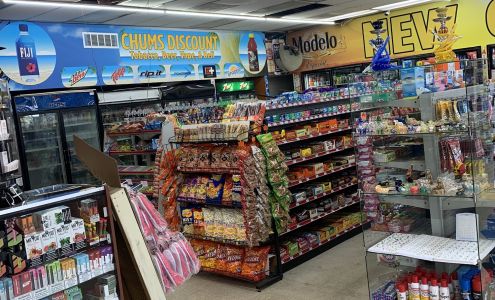 Chum’s Market Lebanon