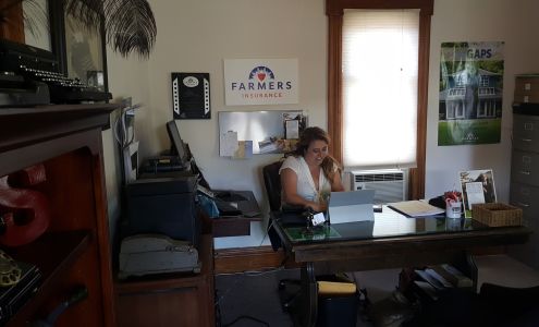 Farmers Insurance - Rachelle Luttes