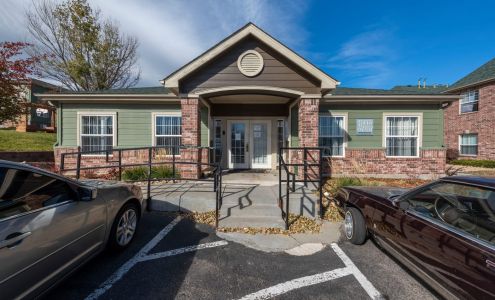 Creekside Place Apartment Homes