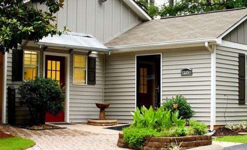 Cross Creek Apartment Homes