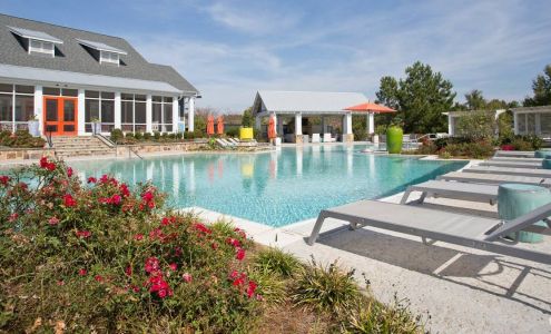 Lullwater Apartments