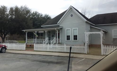 Jenna Mack - State Farm Insurance Agent