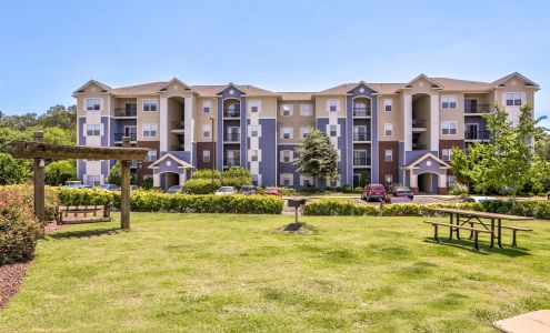 Yugo Starkville 21 Apartments