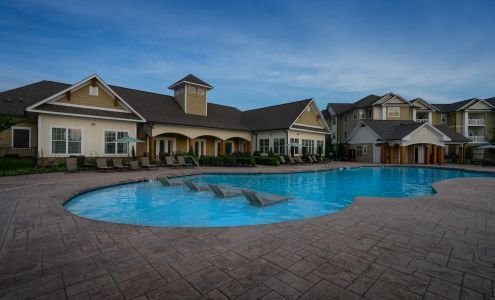 Legends at White Oak