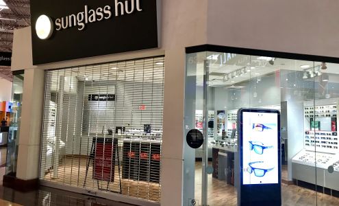 Sunglass Hut