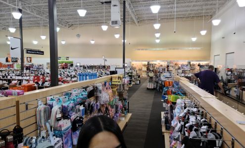 DSW Designer Shoe Warehouse