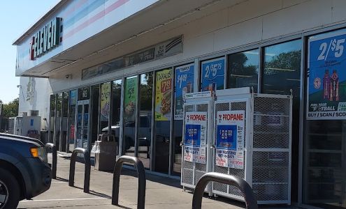 7-Eleven Beverly Hills