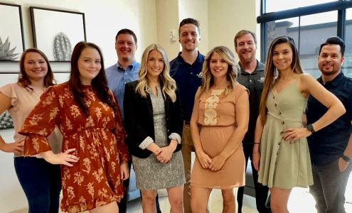 Farmers Insurance - Stephanie Robert