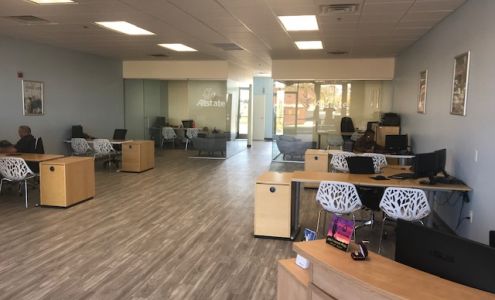 Paulina Kalaj: Allstate Insurance