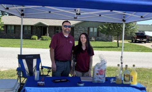 Farmers Insurance - Robert Queen