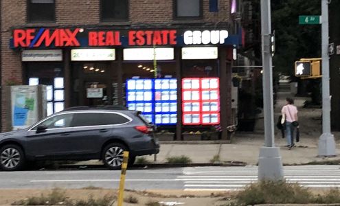 RE/MAX Real Estate Professionals