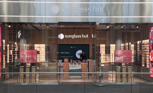 Sunglass Hut