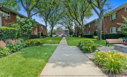 Eagle Rock Apartments at Mineola