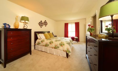 White Oaks Apartments