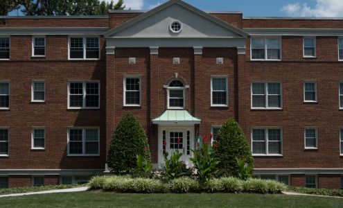 Lyon Village Apartments