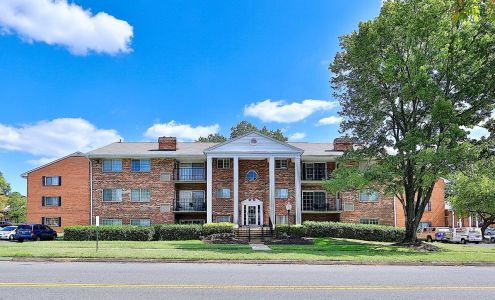 Mount Vernon Square Apartment Homes