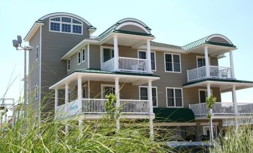 Ebb Tide Suites at Shorebreak Resorts