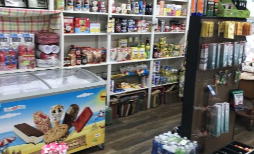 Canton Country Store