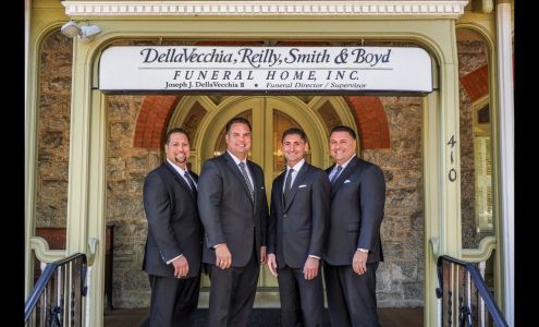 DellaVecchia, Reilly, Smith & Boyd Funeral Home, Inc.