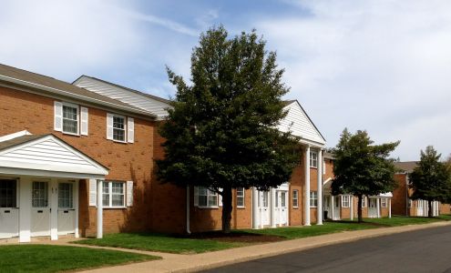 Orangewood Park Apartments