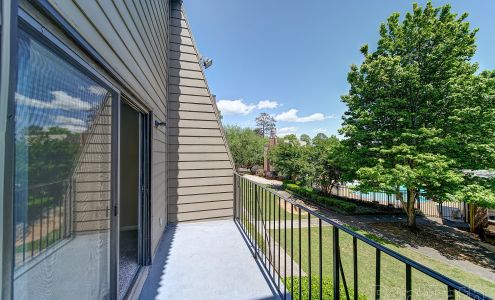 Stone Ridge Apartments