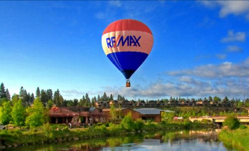 Re/Max Community