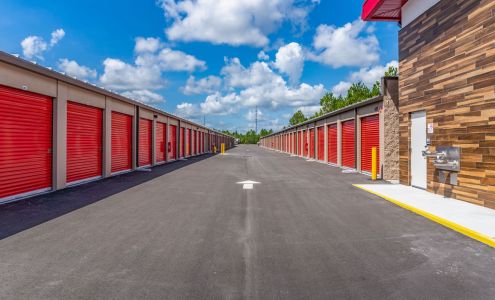 StorQuest Express - Self Service Storage