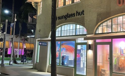 Sunglass Hut