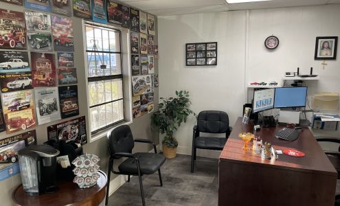 Tamayo & Sons Auto Sales