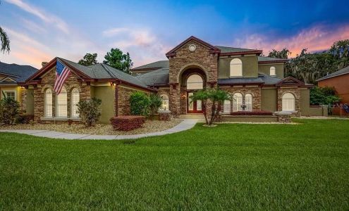 Houwzer | Realtors® & Title