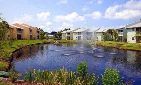 Coral Club Apartment Homes