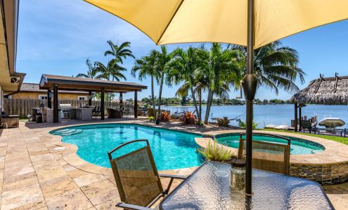 Bella Mar Real Estate