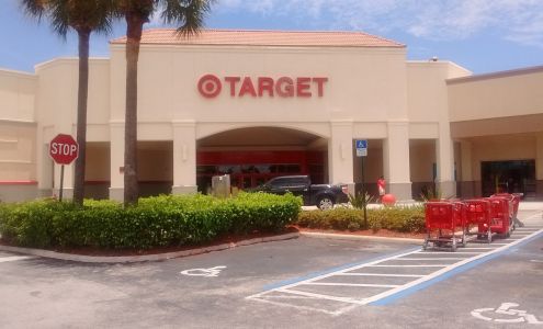 Hollywood Hills Plaza