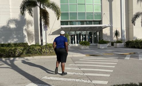 Sunglass Hut at Macy's