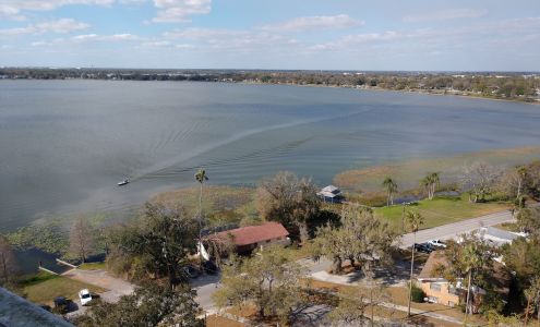 Lakeview Tower Apartments